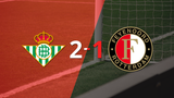 Europa League: Victoria de Betis sobre Feyenoord por 2-1
