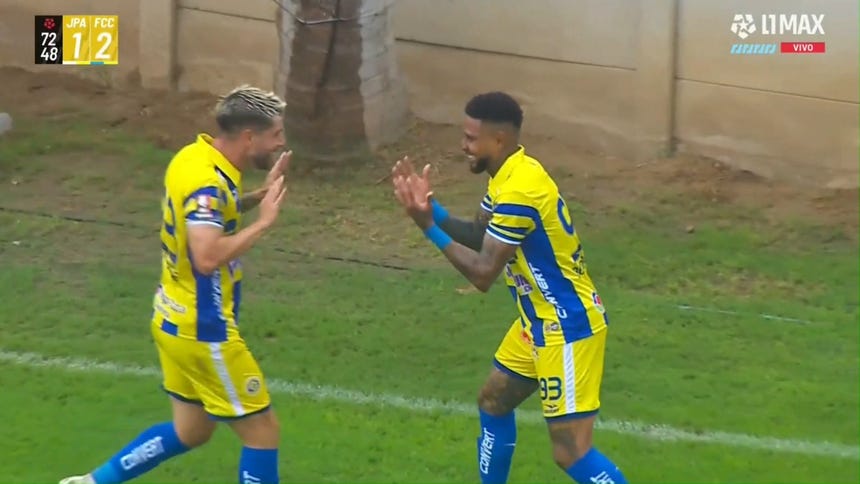 Arley Rodríguez puso el 2-1 para FC Cajamarca ante Juan Pablo II