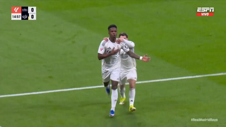 Vinicius Junior abrió el marcador en el Santiago Bernabéu.