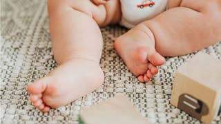 El cerebro de los bebés clasifica los objetos con solo dos meses de edad, según estudio