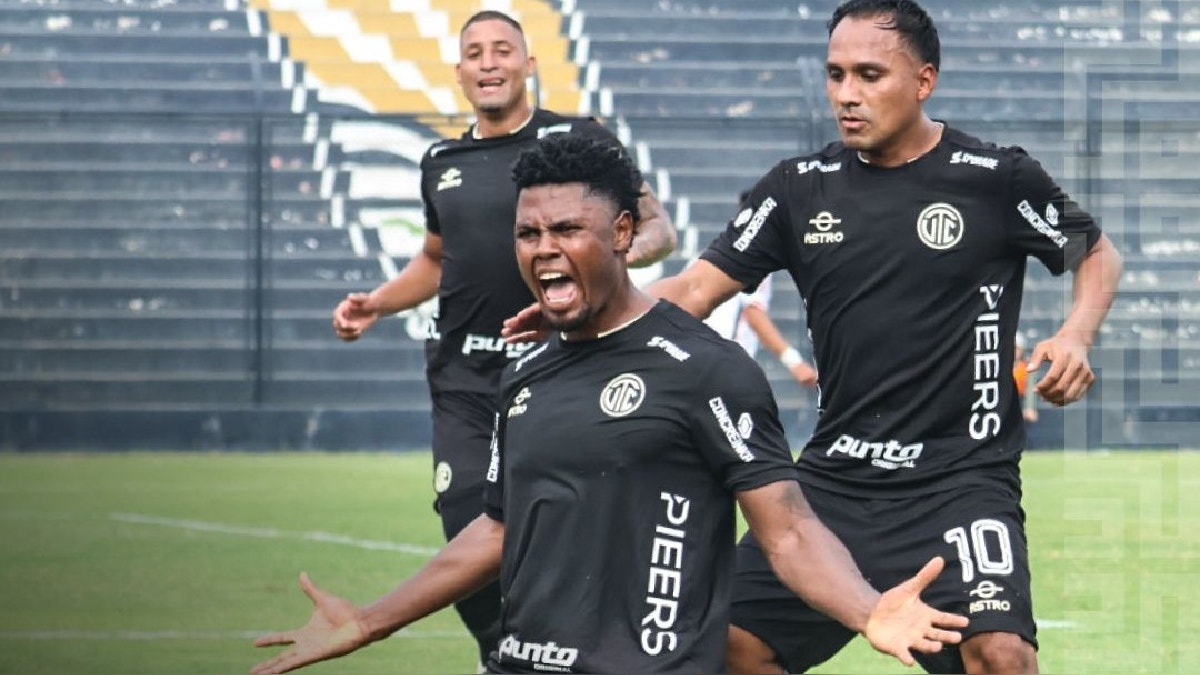 UTC reaccionó a tiempo: remontó y ganó 3-2 a CD Moquegua por la fecha 2 del Torneo Apertura
