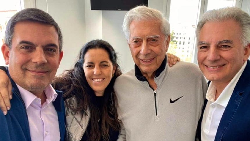 Gonzalo, Morgana, Mario y Álvaro Vargas Llosa.