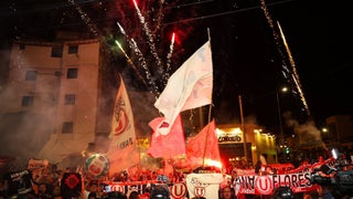 Cusco es crema: así se vivió el banderazo de los hinchas de Universitario de Deportes en la ciudad imperial