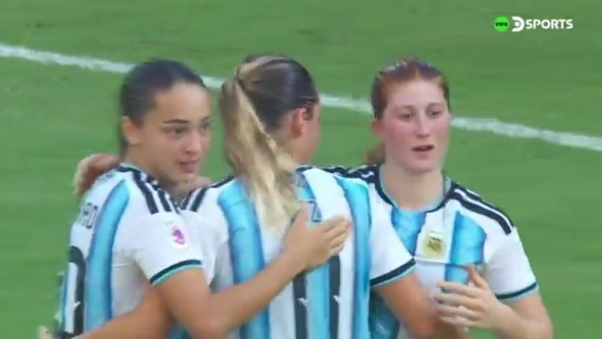 Annika Paz anotó el 3-0 para Argentina