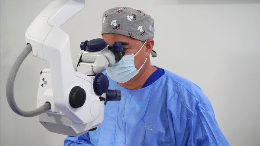 Paso a paso: así se realiza la cirugía con facoemulsificación