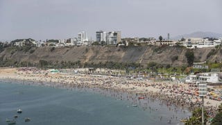 “Medida desproporcionada”: Defensoría del Pueblo rechaza anunciado cierre de la playa Agua Dulce