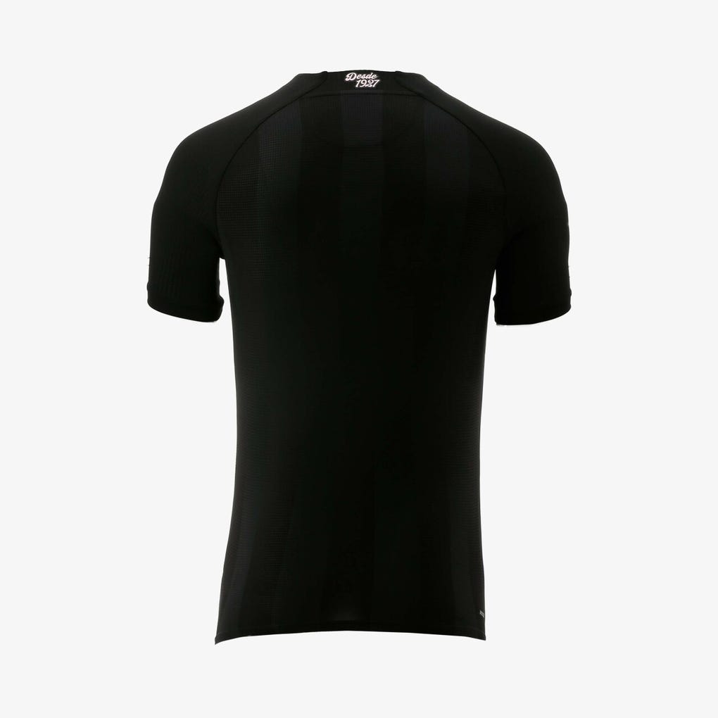 Hoy vestimos de negro otra vez. Por respeto, por carácter, por nuestra gente, dice Sport Boys en sus redes sociales.