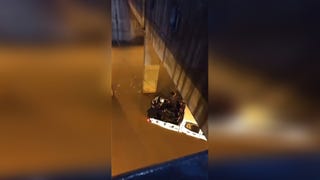 Rescatan a una familia que quedó atrapada en su camioneta tras fuertes lluvias en Arequipa [VIDEO]