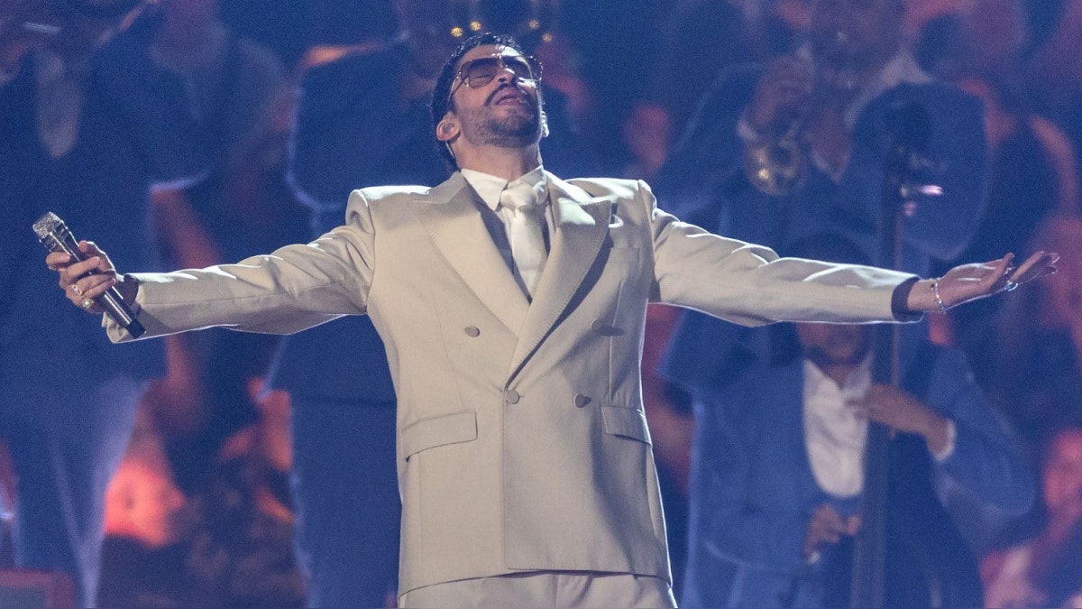 Bad Bunny rompe la barrera del idioma: 'DTMF' logra su primer número 1 en solitario tras el Super Bowl 2026