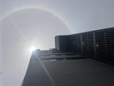 Un impresionante halo solar sorprendió a los limeños este 18 de febrero, como reportaron varias personas en redes sociales.