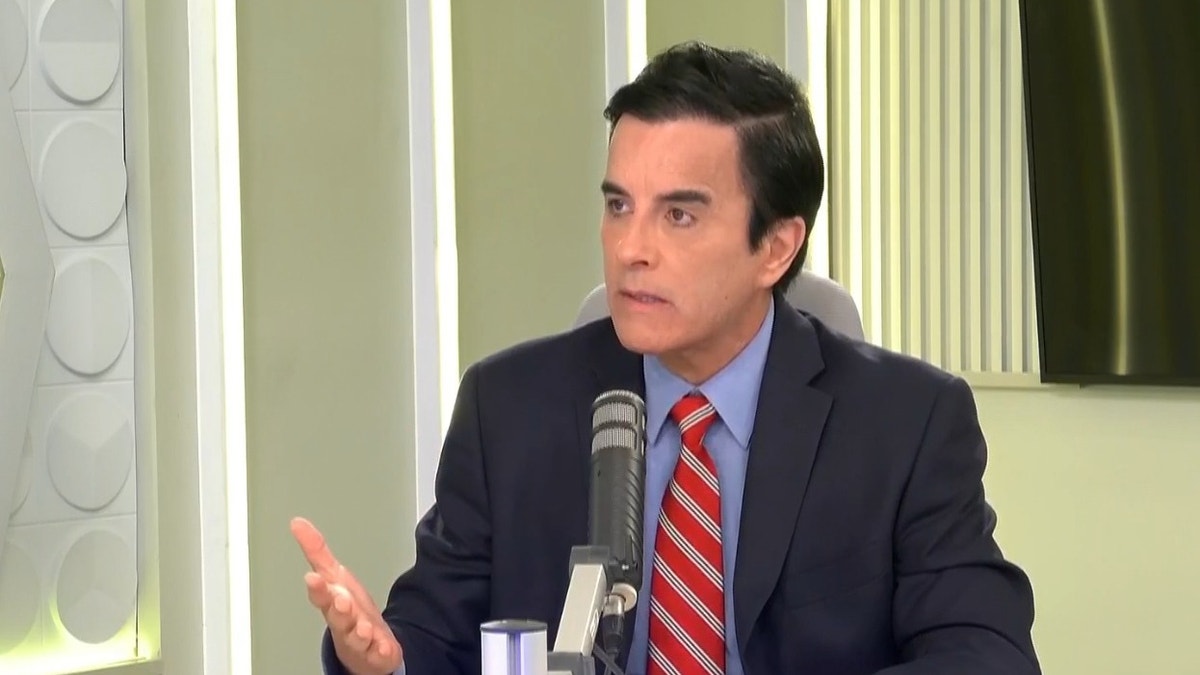 Carlos Espá dice que el Perú vive actualmente una 