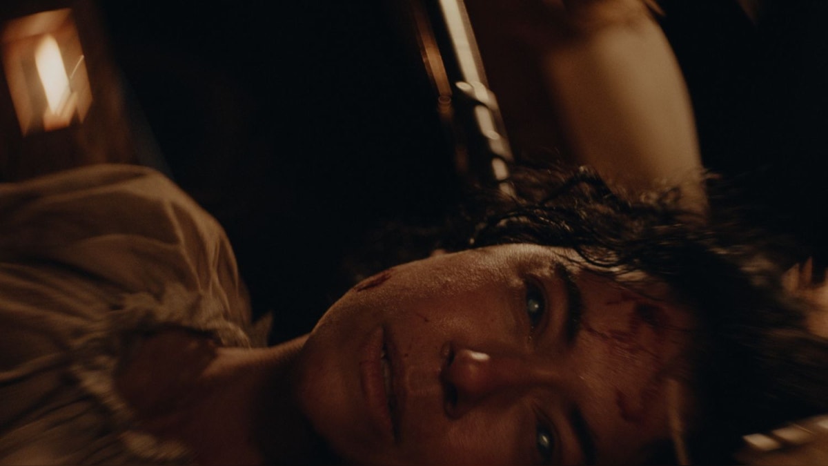 'Líbralos del mal': fecha de estreno, elenco, tráiler y todo sobre el thriller psicológico con Tatiana Maslany