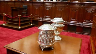 ¿Quién debe asumir la Presidencia y cómo debe componer su gabinete? Expertos analizan el escenario político tras censura de José Jerí