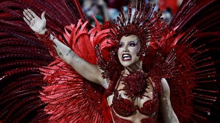 Virginia Fonseca, novia de Vinicius Junior, fue coronada reina en el carnaval de Río de Janeiro [FOTOS]
