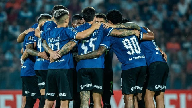 ¿Cuál es la baja 100 % confirmada de Sporting Cristal para el partidazo frente a Universitario?