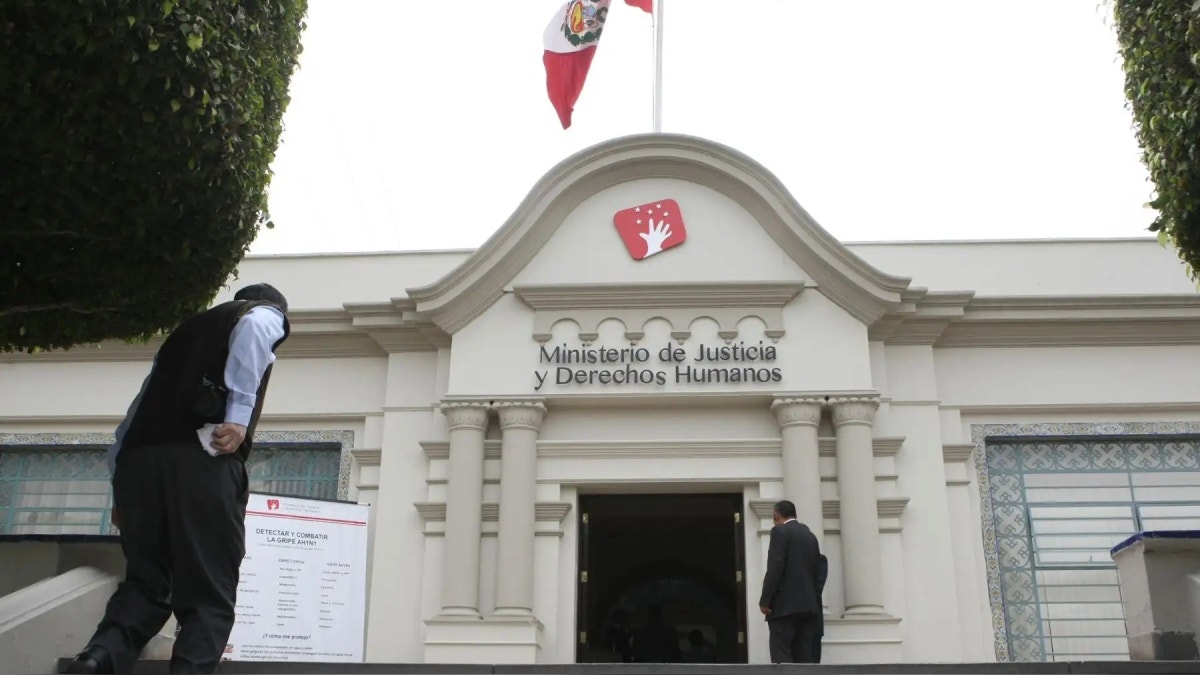 Aprueban nuevo reglamento con criterios para el otorgamiento de indultos y otras gracias presidenciales