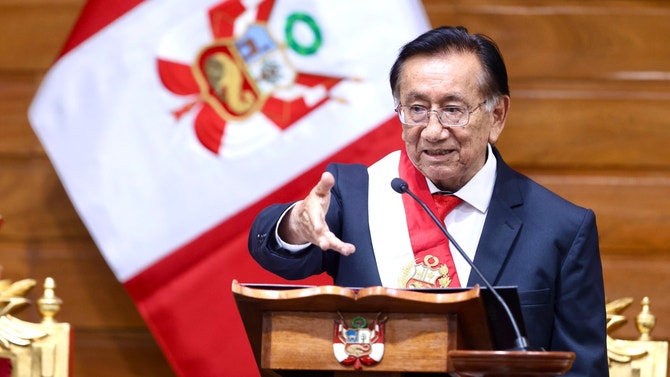 Balcázar: Se mantendrá la línea macroeconómica para evitar sobresaltos en los agentes económicos