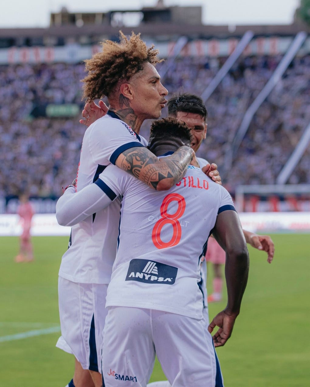 <strong>11. Paolo Guererro (Centrodelantero): único delantero.</strong>