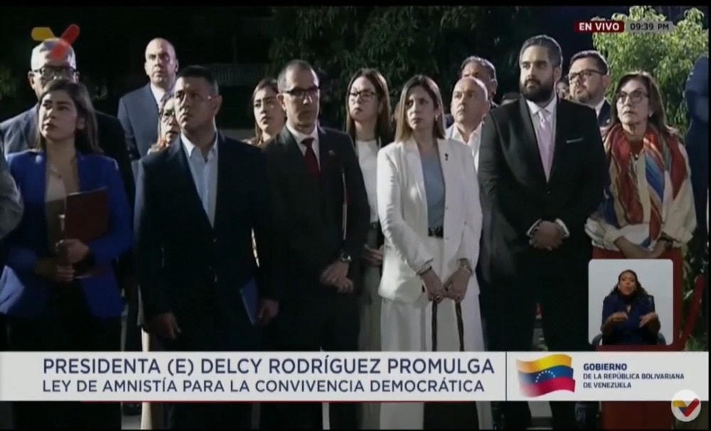 Delcy Rodríguez pide revisar casos no contemplados en amnistía aprobada en Venezuela