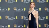 <strong data-start=253 data-end=294>Emma Stone</strong>, nominada a Mejor Actriz por Bugonia, deslumbró en la alfombra roja de los BAFTA 2026 a su llegada al Royal Festival Hall.