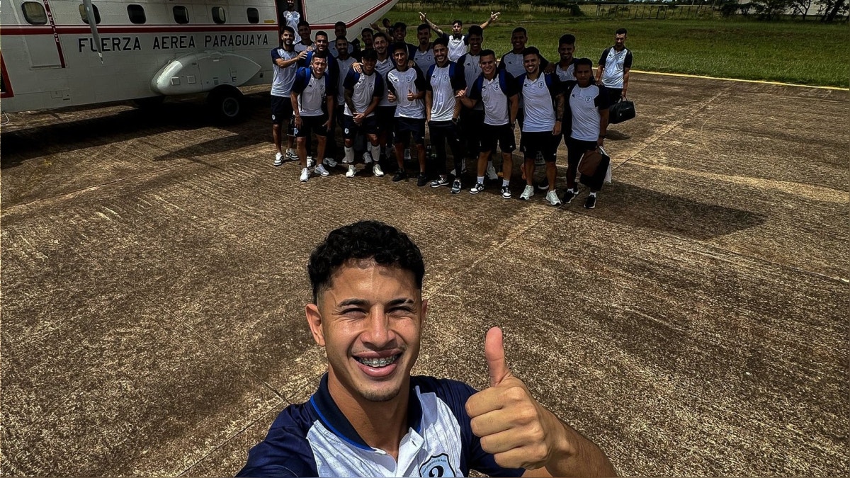 Va por el golpe: 2 de Mayo llegó a Lima para la revancha frente a Sporting Cristal