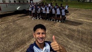 Va por el golpe: 2 de Mayo llegó a Lima para la revancha frente a Sporting Cristal