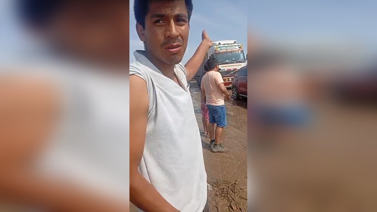 Los conductores comentan que algunos permanecen detenidos entre tres y cuatro días en Ocucaje tras huaicos. 