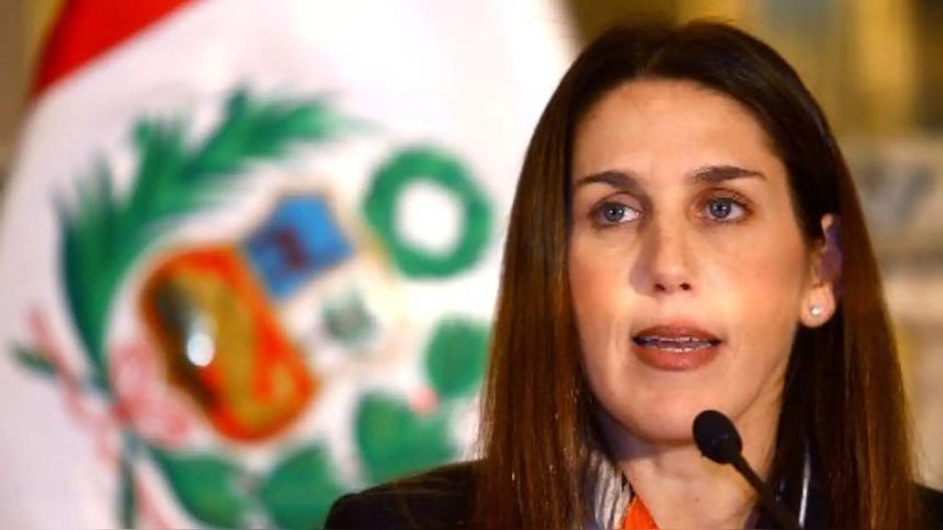La excongresista Carolina Lizárraga postula al Senado con el partido Integridad Democrática.