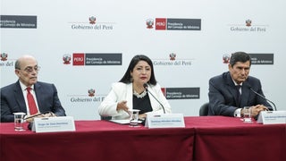 Transición democrática, emergencias por lluvias y otros temas de la primera conferencia de prensa del gabinete Miralles