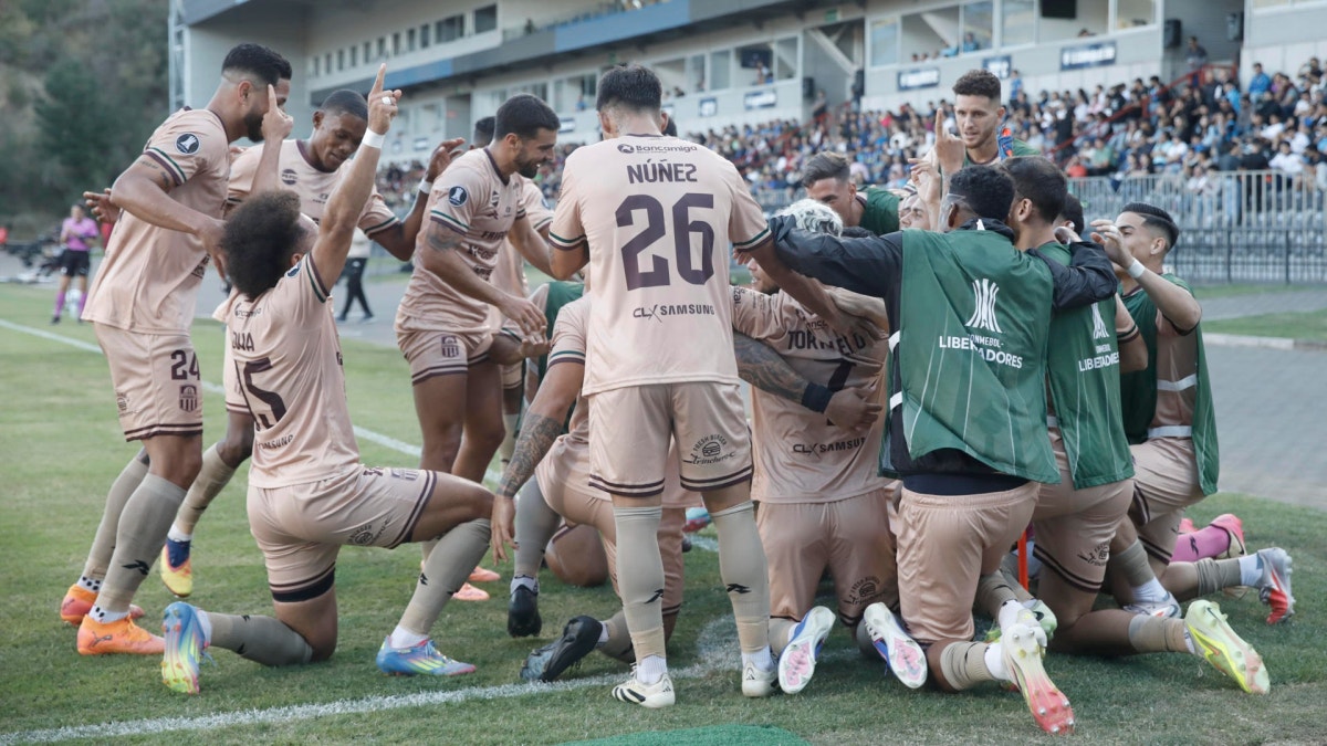 Carabobo sorprendió, le ganó 2-1 a Huachipato y pasó a la Fase 3 de la Copa Libertadores 2026