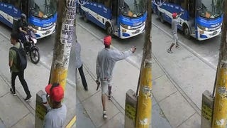 ¡A plena luz del día! Balean a chofer de bus de la empresa Etssacocsa en Comas