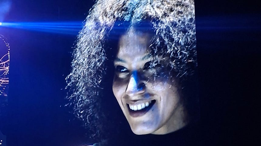 Gisella Giurfa, la percusionista peruana en la gira de Alejandro Sanz.