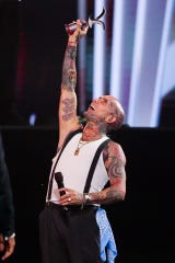 Su concierto en Viña del Mar comenzó cerca de la 1 de la mañana, pero eso no fue impedimento para que el público disfrute de su música. Así que se llevaron su Gaviota de Plata.