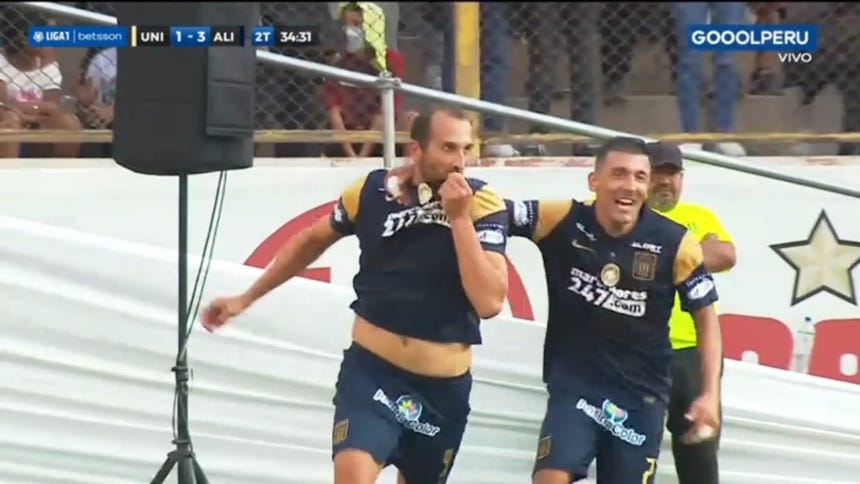 Así fue el gol de Hernán Barcos en el Alianza vs Universitario en 2022