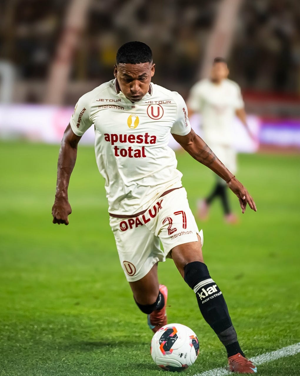 <strong>6. José Carabalí (Carrilero izquierdo)</strong>