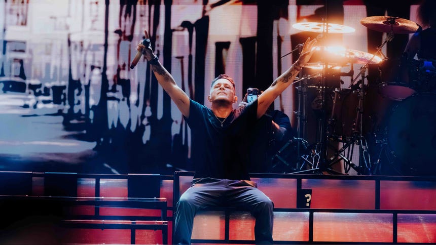 Alejandro Sanz se animó a corear sus temas con el público peruano.