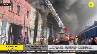 La Victoria: tras más de siete horas de labor, los bomberos aún no logran controlar el incendio