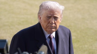 Trump dice que no le gusta cómo está negociando Irán, pero que aún no ha decidido nada