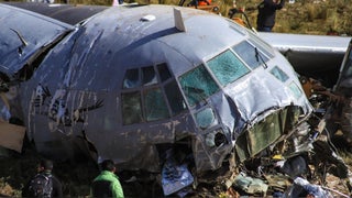Tragedia en Bolivia: sube a 22 la cifra de fallecidos tras accidente de avión militar