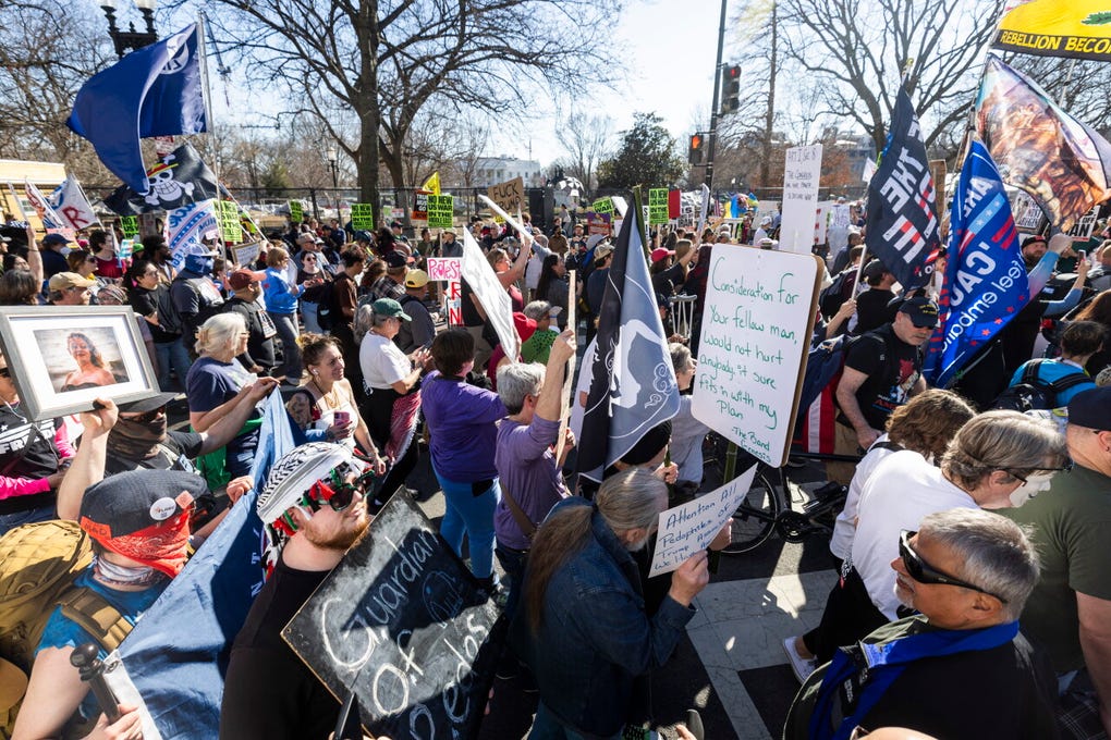 Este ataque se produce en medio de las negociaciones nucleares entre <strong>Irán y Estados Unidos</strong>, cuya última ronda se produjo el jueves y hay otra prevista para el lunes.