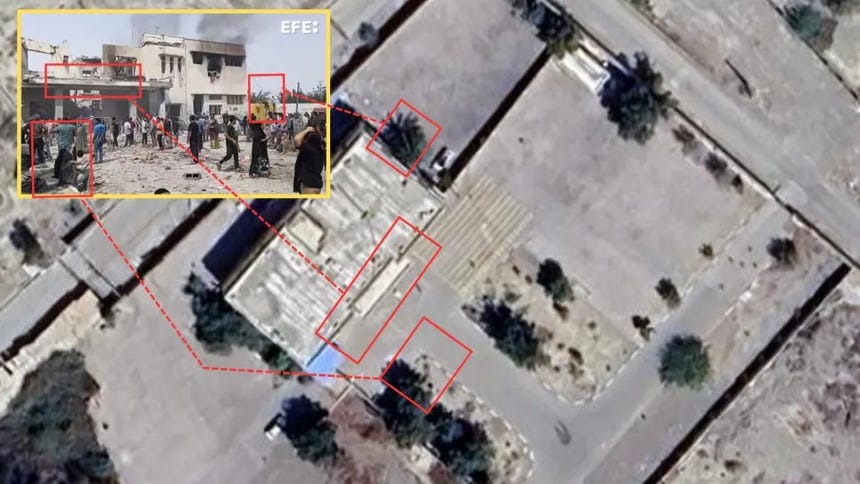 En una de las fotografías difundidas por EFE y otros medios se puede ver el humo salir de la infraestructura que corresponde supuestamente con la escuela iraní en la que han fallecido, al menos, 148 niñas.