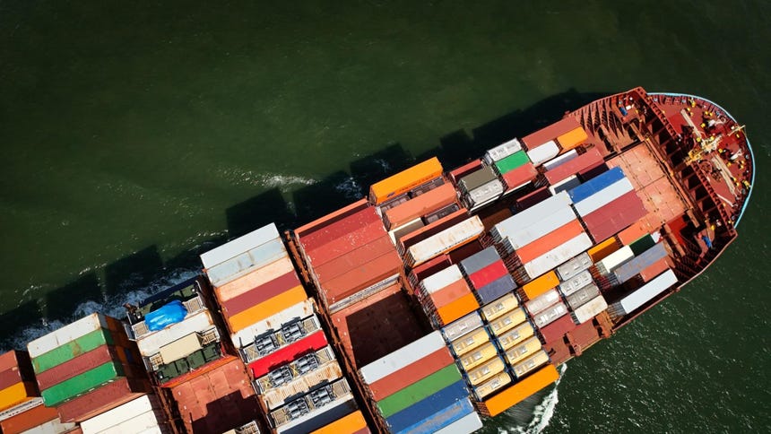 Aumentan las tensiones en el Estrecho de Ormuz mientras petroleros quedan atrapados en el fuego cruzado