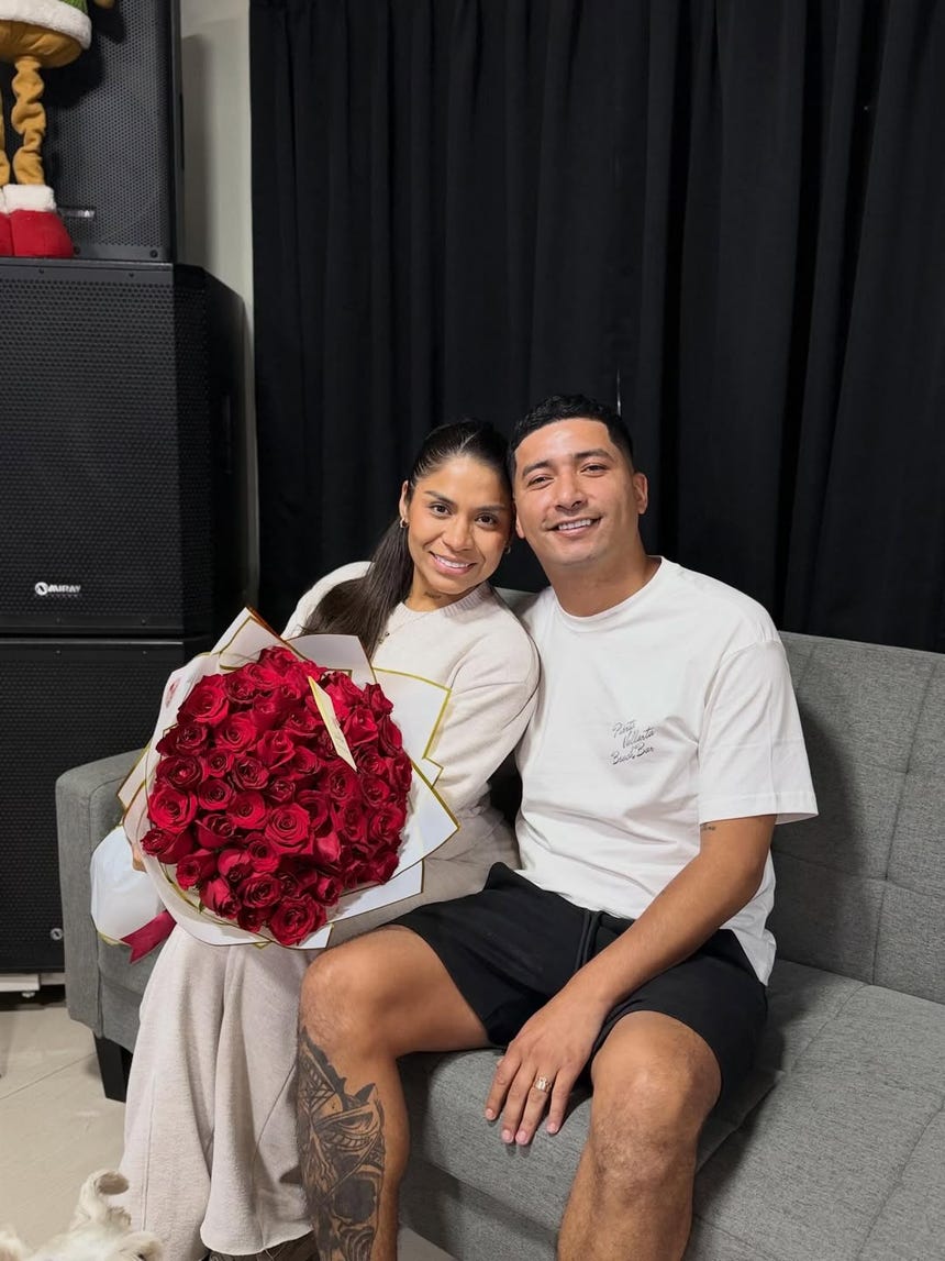 Masiel Málaga eliminó sus fotos con Hernán Hinostroza donde anunciaba su compromiso.