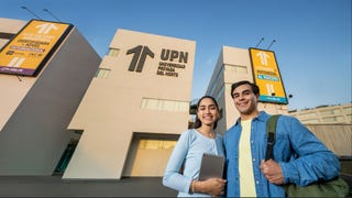 Estudiar sí abre puertas: crece la inserción laboral de jóvenes universitarios en el Perú