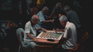 El poder de los 'superancianos': estudio señala que su cerebro es fuerte productor de nuevas neuronas