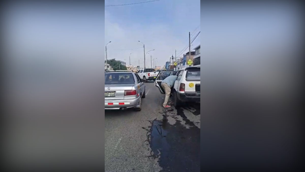 Se reporta filas de vehículos tras restricción de venta de GNV en Lima y Callao. 