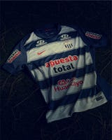 Este modelo está insipirado en la camiseta alterna de Alianza en la década de los 60.