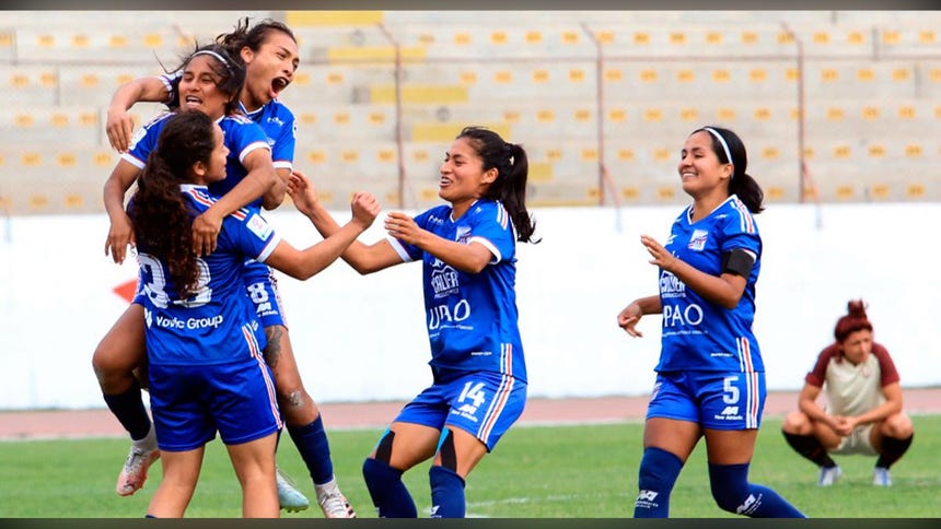 'La Tricolor' clasificó a la final nacional 2022 tras vencer en penales a Universitario.