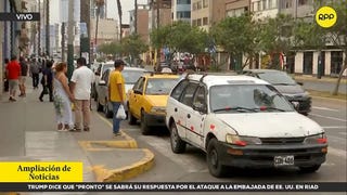 Taxistas forman filas de varias cuadras en grifos de Lima con la esperanza de encontrar GNV