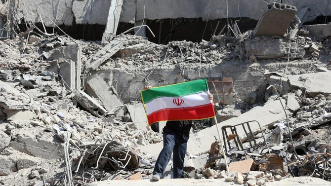 Más de mil muertos en los bombardeos de Israel y Estados Unidos, según un organismo iraní